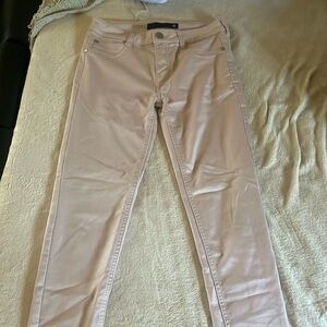 Pink pants basically new only wore once because it has a very pink tone